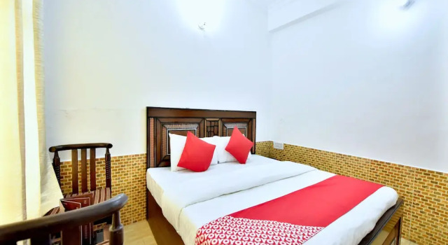 OYO 12443 Hotel Snowretreat, Забронировать Отель Отели штата Химачал-Прадеш с завтраком, Завтраки