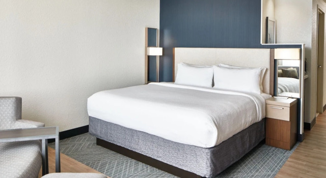 Двухместный номер Standard с балконом Courtyard by Marriott St. Petersburg Clearwater/Madeira Beach