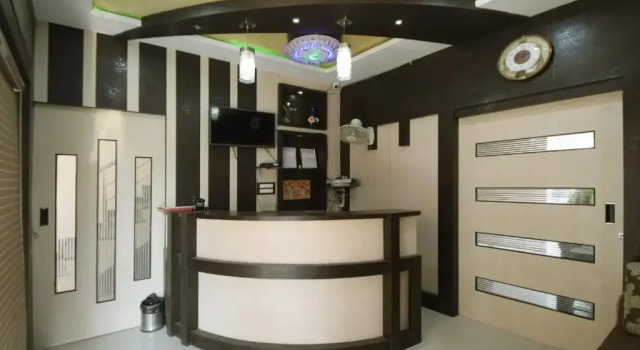 The Royal Inn by OYO Rooms, Rezervovat Hotel Džajpur 