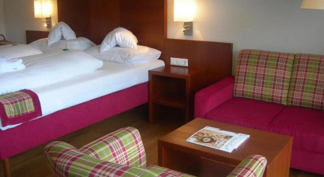 Полулюкс Seehotel Ressmann