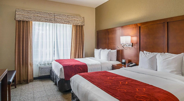 Двухместный номер Standard Comfort Suites Grayslake near Libertyville North