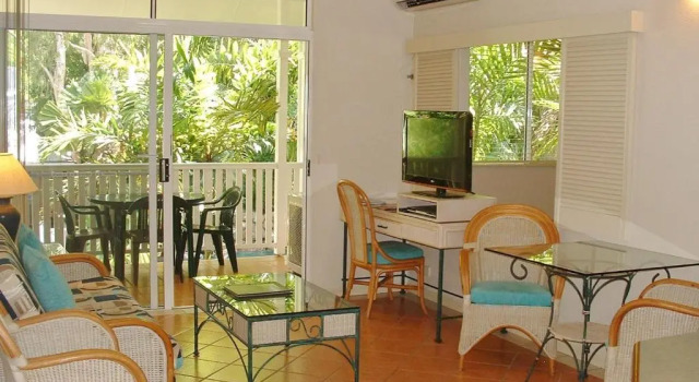 Апартаменты c 1 комнатой Palm Cove Tropic Apartments