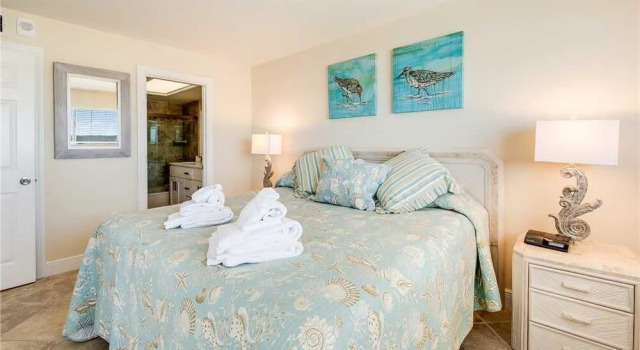 Carlos Pointe 422 - Two Bedroom Condo, Забронировать Отель Отели Fort Myers Area с парковкой, Парковка