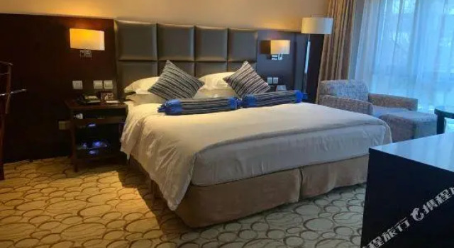 Люкс Kuntai Novel Hotel Beijing