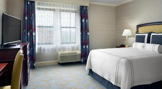 Двухместный номер Standard Omni Shoreham Hotel
