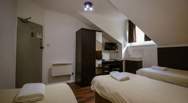 Трёхместный номер For Students Only - Bath Street in Glasgow Near Charing Cross Station