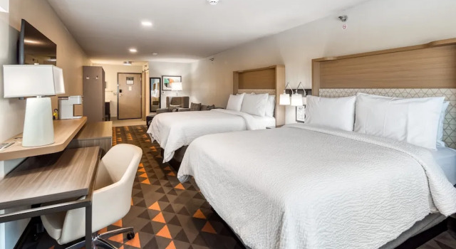 Люкс Holiday Inn Kansas City Downtown by IHG