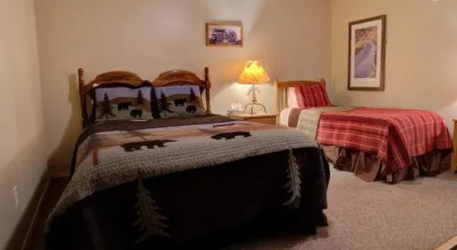 Sleepy Bear House