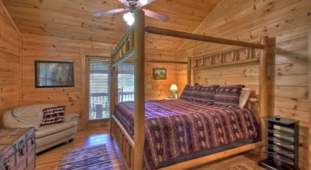 Moose Crossing Lodge