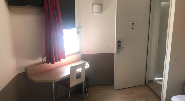 Двухместный номер Standard Premiere Classe Avignon Courtine Gare TGV