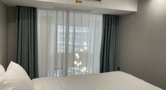 Люкс Comfort с видом на закат Xiaocheng International Apartment Hotel