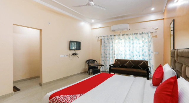 OYO 62671 Elite Homez