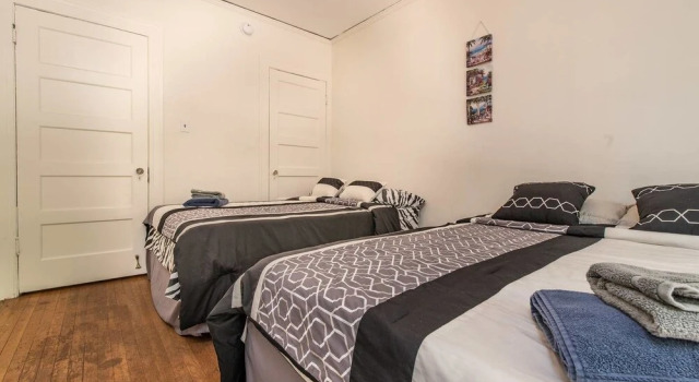 Charming 2bed House in Koreatown, Забронировать Отель Отели Лос-Анджелеса 3 звезды, 3*