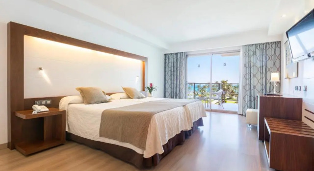 Двухместный номер Standard с видом на море Hipotels Cala Millor Park