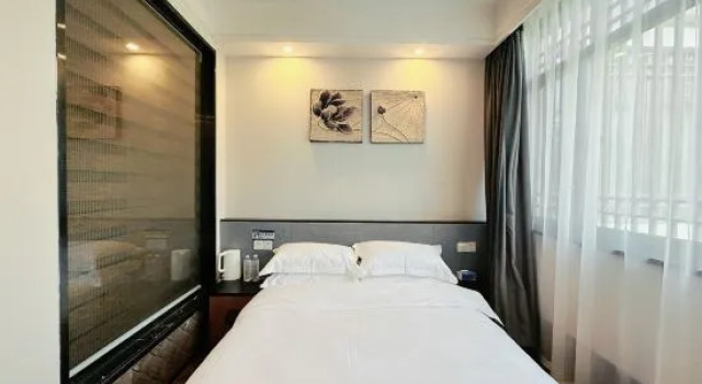 Двухместный номер Standard Floral Hotel Aranya Resort Hangzhou