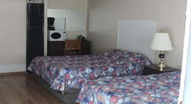 Номер Economy Raval Paradise Motel and RV Park
