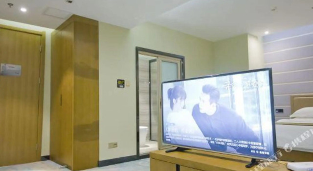 Ruishiting Shangpin Hotel (Kongtong District South Gate Shizi), Book Hotel Pingliang Gansu