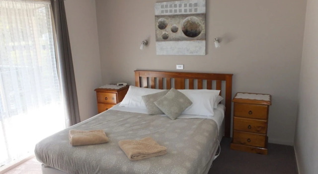 Lakes Entrance Country Cottages, Забронировать Отель Отели Gippsland 3 звезды, 3*