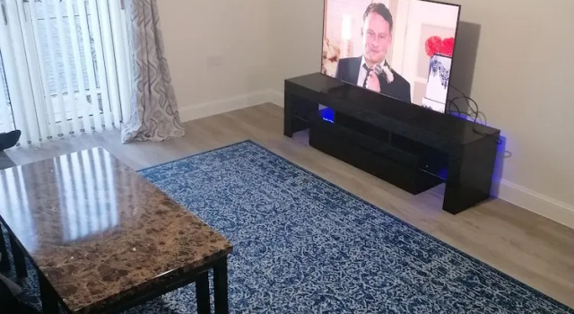 Remarkable 1-bed Apartment in Luton