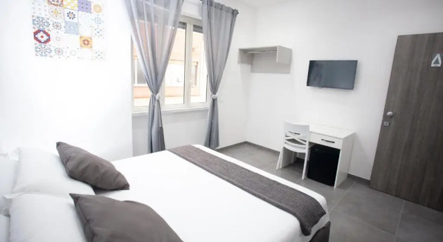 Deluxe Zimmer Amazing Napoli