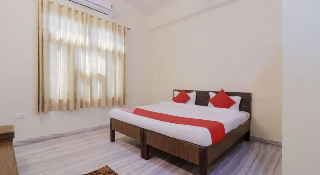 OYO 24535 Hotel Payas, Забронировать Отель Отели штата Раджастхана с парковкой, Парковка