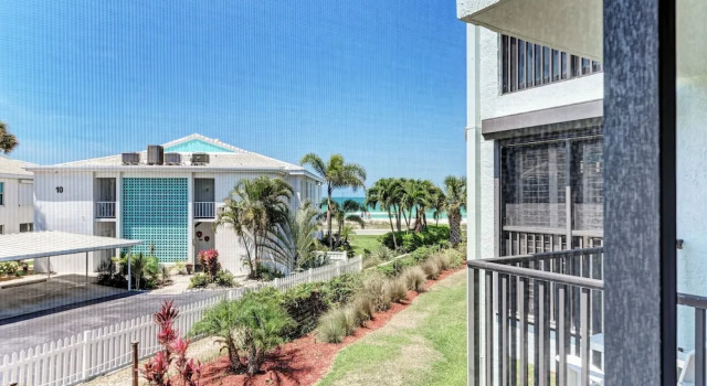 Edit Liddies Place Sun Plaza West 209, Забронировать Отель Холмс-Бич Sarasota Area
