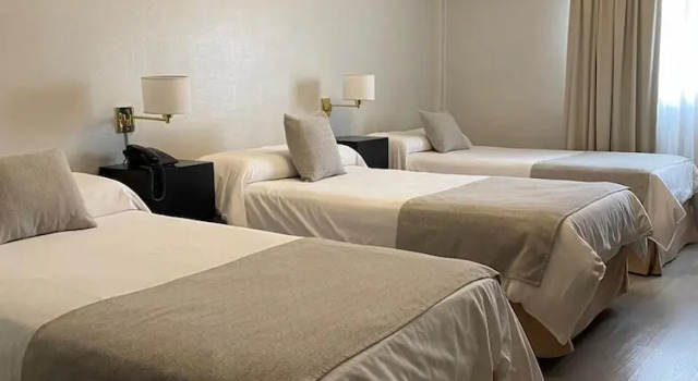 Трёхместный номер Standard Hotel La Perla