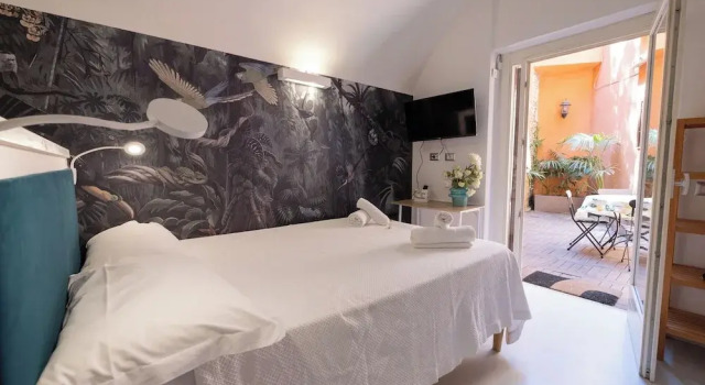 Студия Deluxe iFlat Monti Studio Apartment