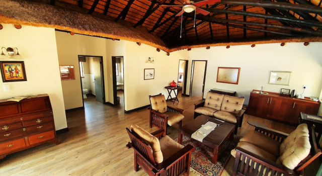 Phelwana Game Lodge, Book Hotel Hoteller i Limpopo med parkering, Parkering