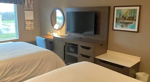 Люкс Hampton Inn by Hilton Port Hope Cobourg