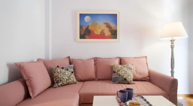Live Like A Local Next To Acropolis