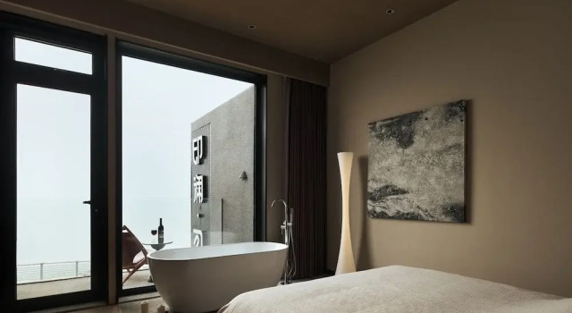 Двухместный номер Standard с видом на море Qingdao Innland sea-view designer hot spring hotel