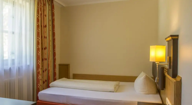 Одноместный номер Standard с видом на город Hotel Seehof