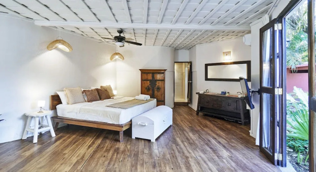 Люкс Deluxe Paradise Beach Lodge