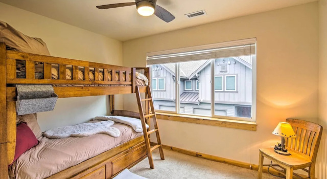 Comfortable Ronald Condo Near Cle Elum Lake!, Забронировать Апартаменты/квартира Кле-Элум штат Вашингтон