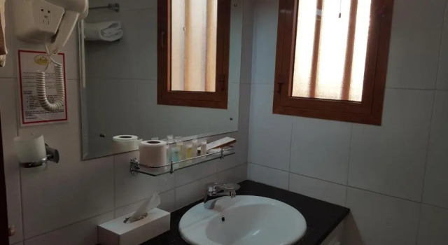 Люкс Al Ayjah Plaza Hotel
