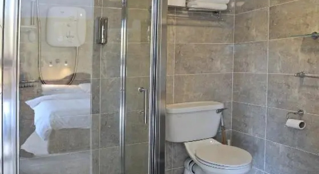 Трёхместный номер Standard Clooneen House