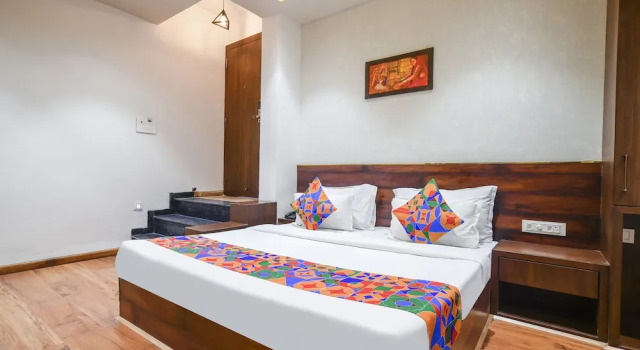 Номер Premium Fabhotel Awadhvue