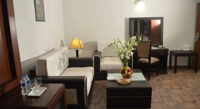 Номер Standard Fort Continental Hotel