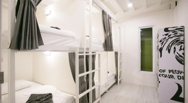 Кровать в общем номере The Street Hostel Koh Lipe - Adult Only