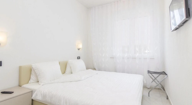 Beautiful Home in Funtana With Wifi and 2 Bedrooms