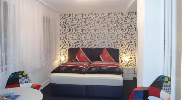 Hotel-Pension Blume, Varaa Hotelli Bad Pyrmont Teutoburg Forest