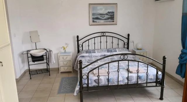 Villa LOleandro, Prenota Villa Oliena Barbagia