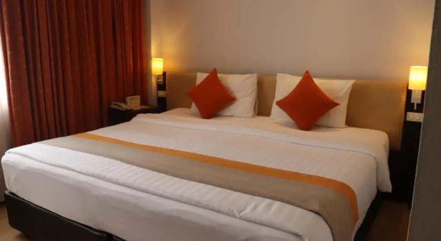 Двухместный номер Standard Bossotel Bangkok