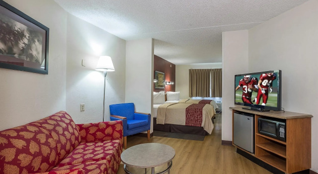 Четырёхместный люкс Sycamore Suites
