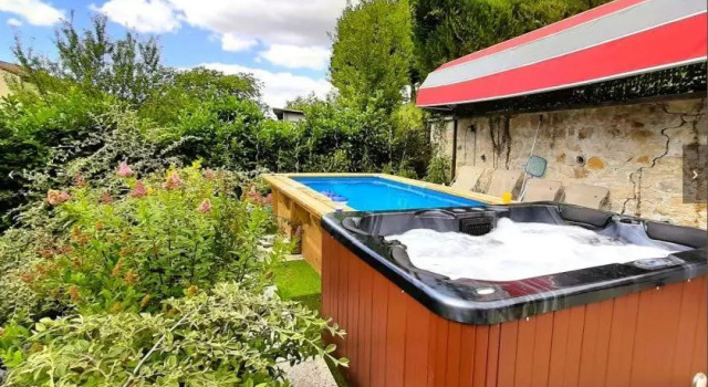 LES TONNELLES DE MANAL Charmante maison d'hôtes, sérénité absolue