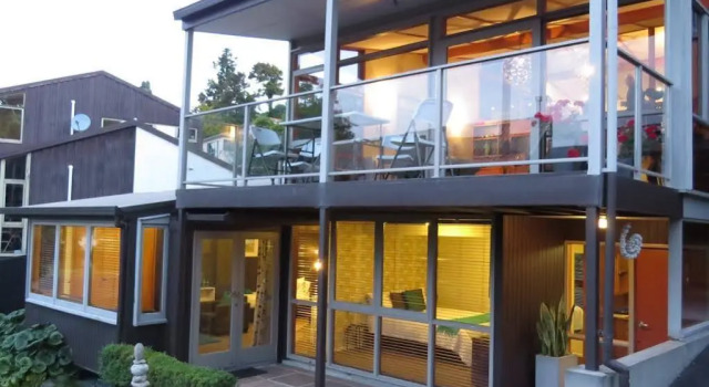 Awa Retreat, Buchen Sie Hotel Hamilton CBD 