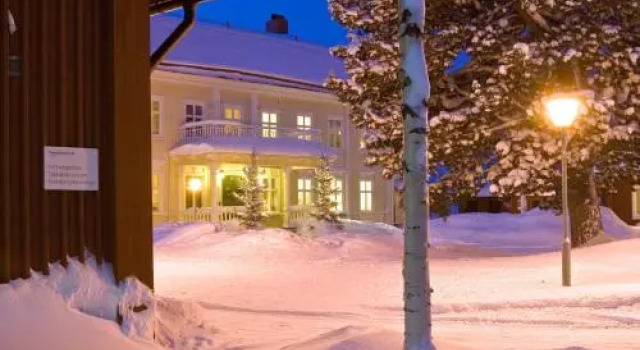 Stf Hostel Skelleftea, Varaa Hostelli Hotellit Lapland Sweden pysäköinnillä, Pysäköinti