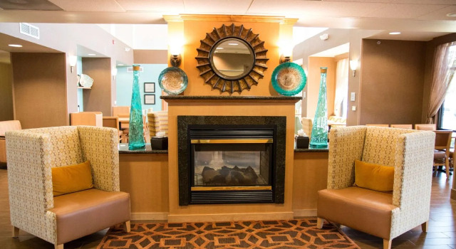 Hampton Inn & Suites Madera, Réserver Hôtel Madera Californie