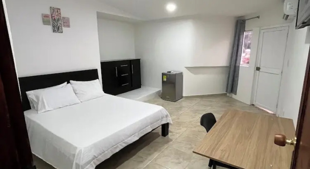 Апартаменты Standard Hotel Tariq Monteria